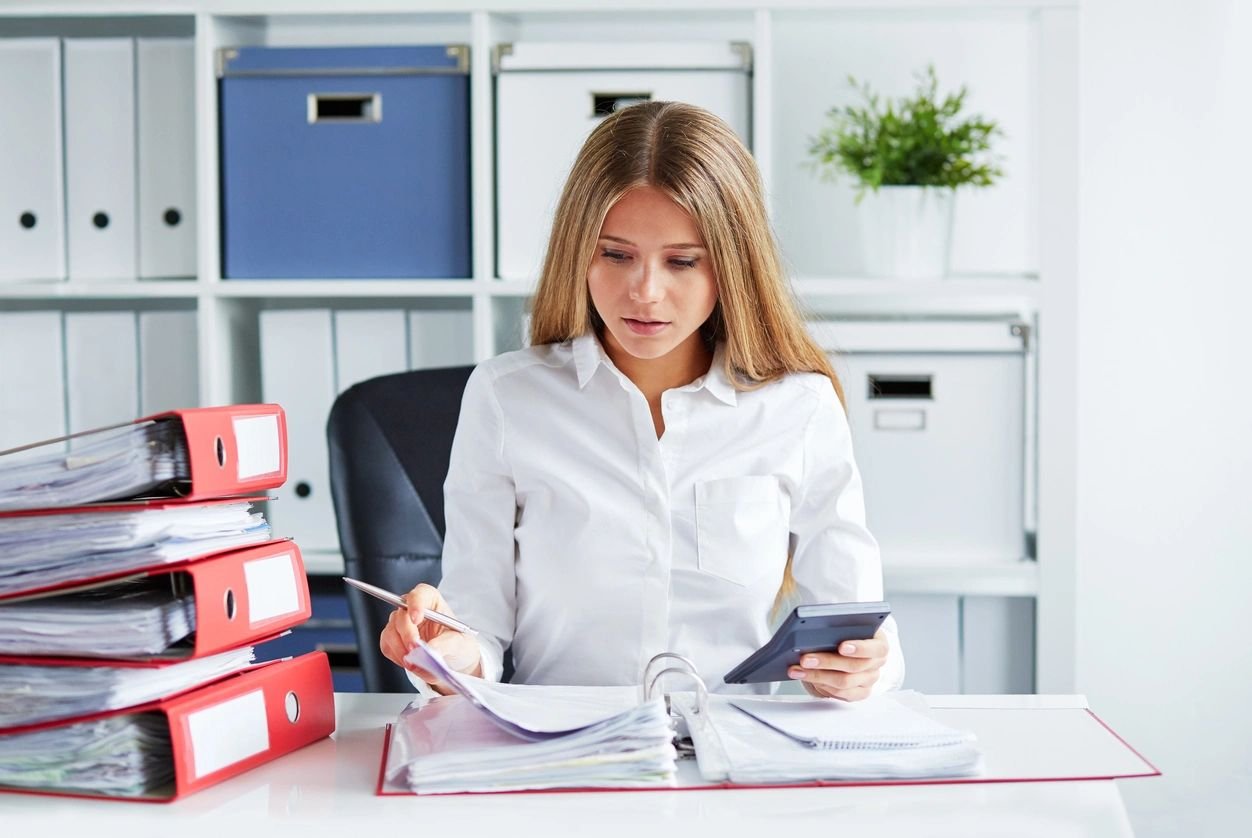 10 Practical Tips to stay on top of Business finances